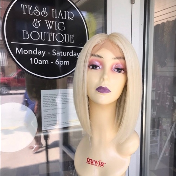 Accessories - Blonde bob Wig Swisslace Lacefront 613 hair blende